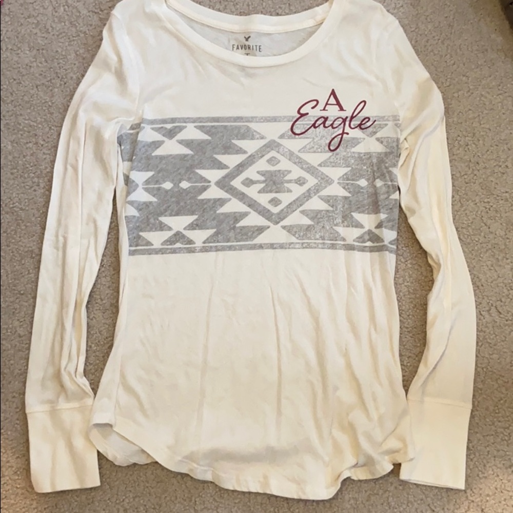 American Eagle Favorite Tee